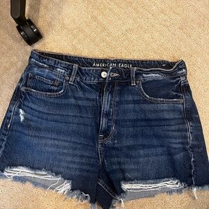American Eagle Tom girl jeans
